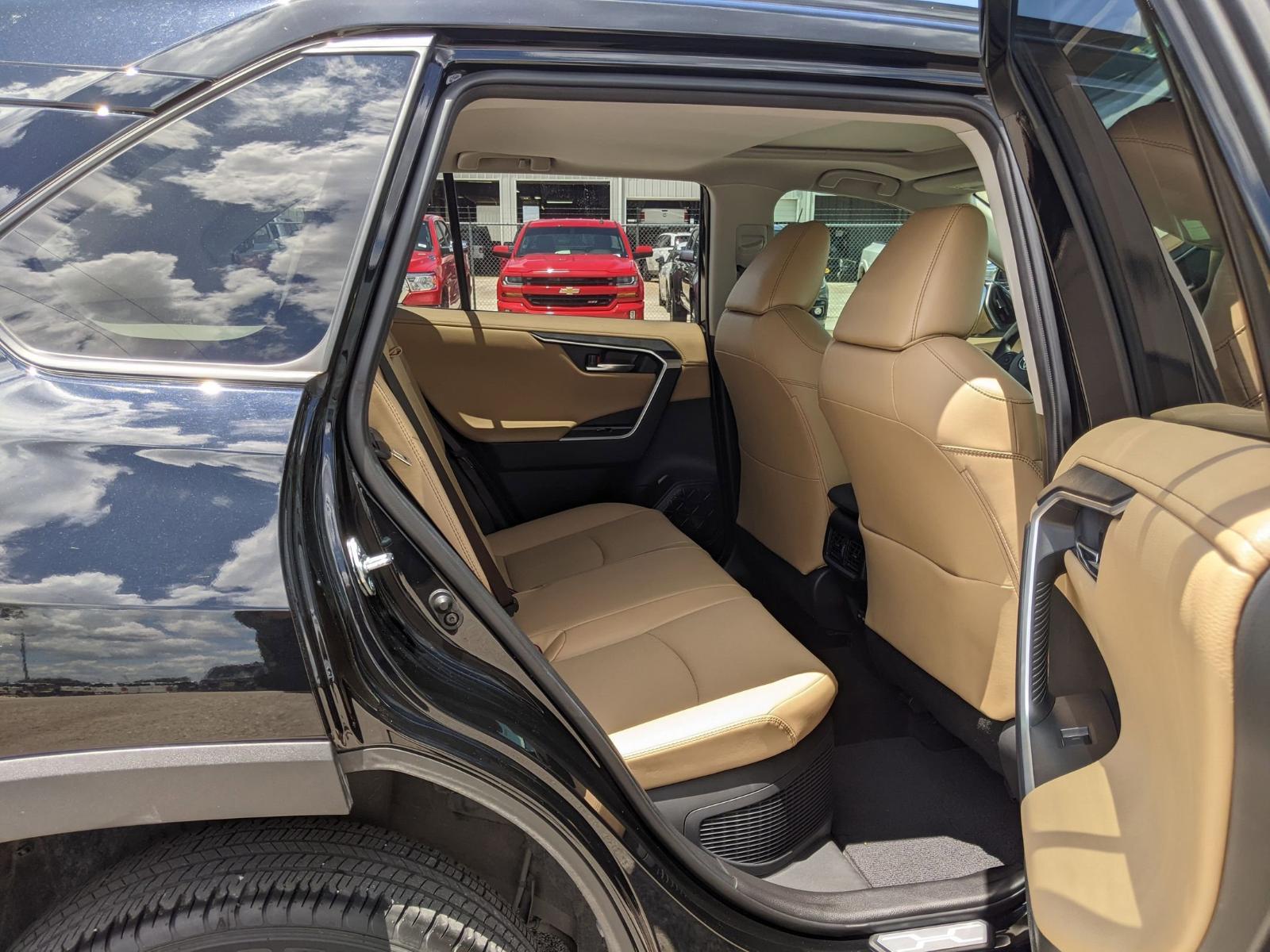 2022 Toyota RAV4 Vehicle Photo in Seguin, TX 78155