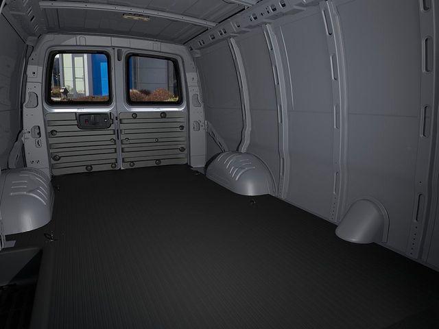 2025 Chevrolet Express Cargo 2500 Vehicle Photo in DANBURY, CT 06810-5034