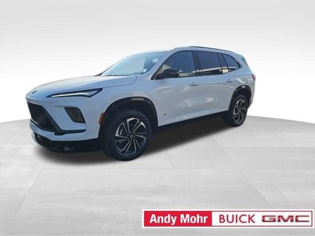 2025 Buick Enclave Vehicle Photo in Fishers, IN 46038