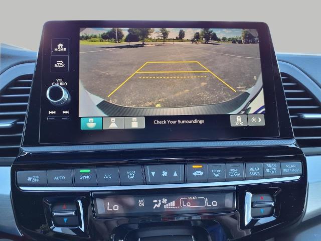 2025 Honda Odyssey Vehicle Photo in Oshkosh, WI 54904