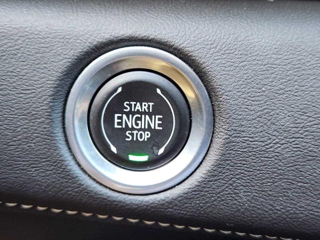 2023 Cadillac Escalade Vehicle Photo in DENTON, TX 76210-9321
