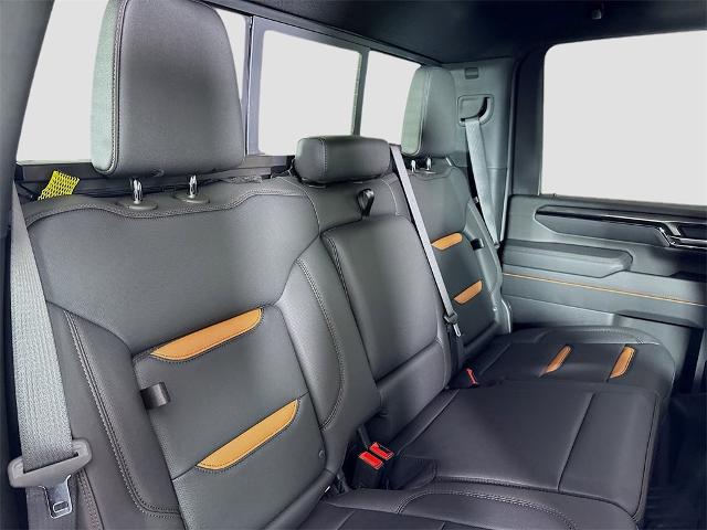 2025 GMC Sierra 3500 HD Vehicle Photo in PUYALLUP, WA 98371-4149
