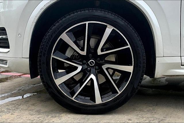 2023 Volvo XC90 Vehicle Photo in Houston, TX 77007