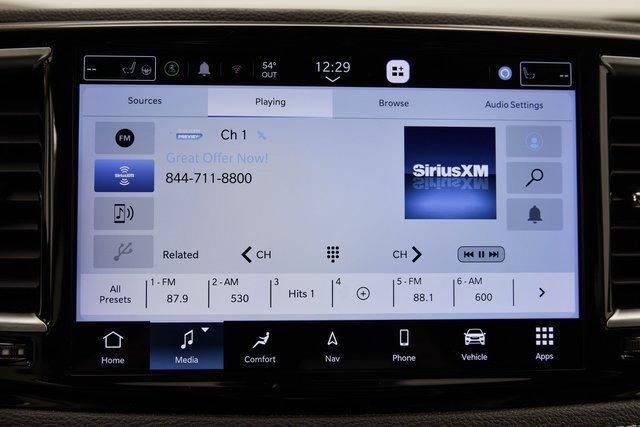 2022 Chrysler Pacifica Vehicle Photo in Akron, OH 44320