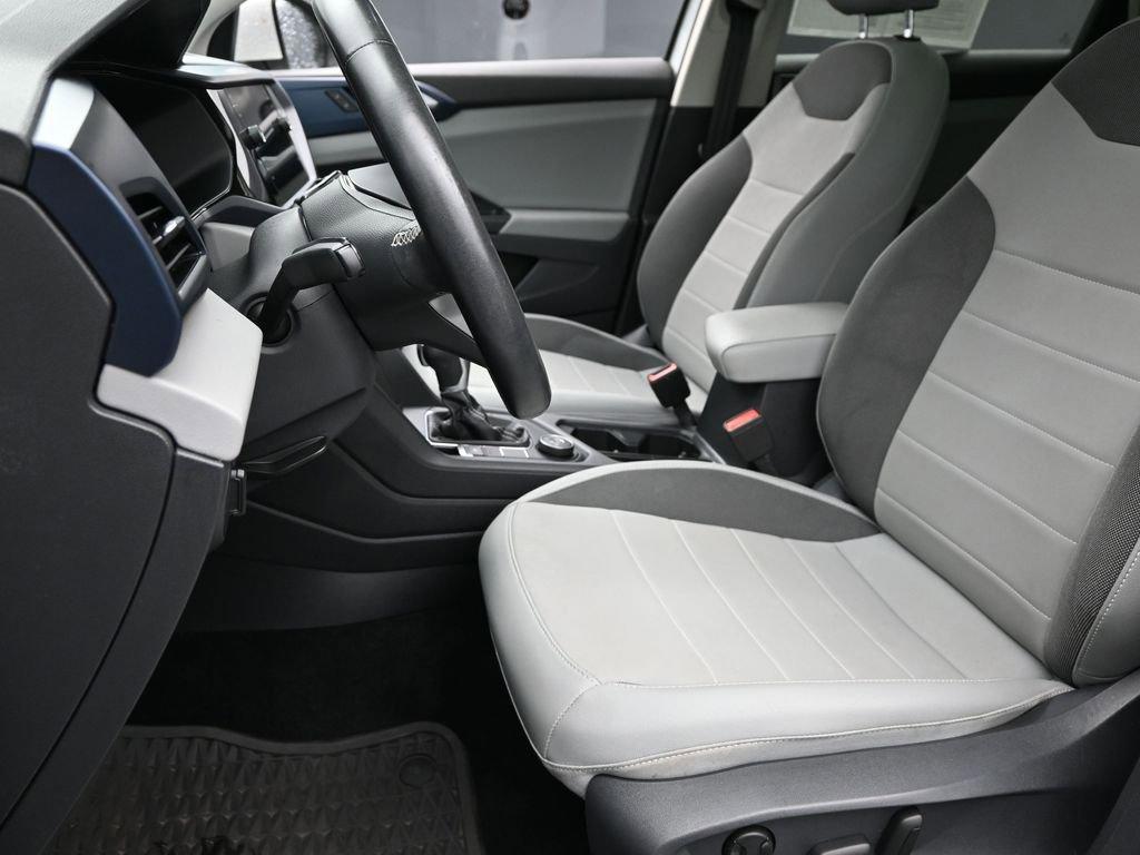 2022 Volkswagen Taos Vehicle Photo in Marion, IA 52302