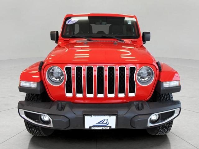 Used 2018 Jeep All-New Wrangler Unlimited Sahara with VIN 1C4HJXEN4JW260168 for sale in Green Bay, WI