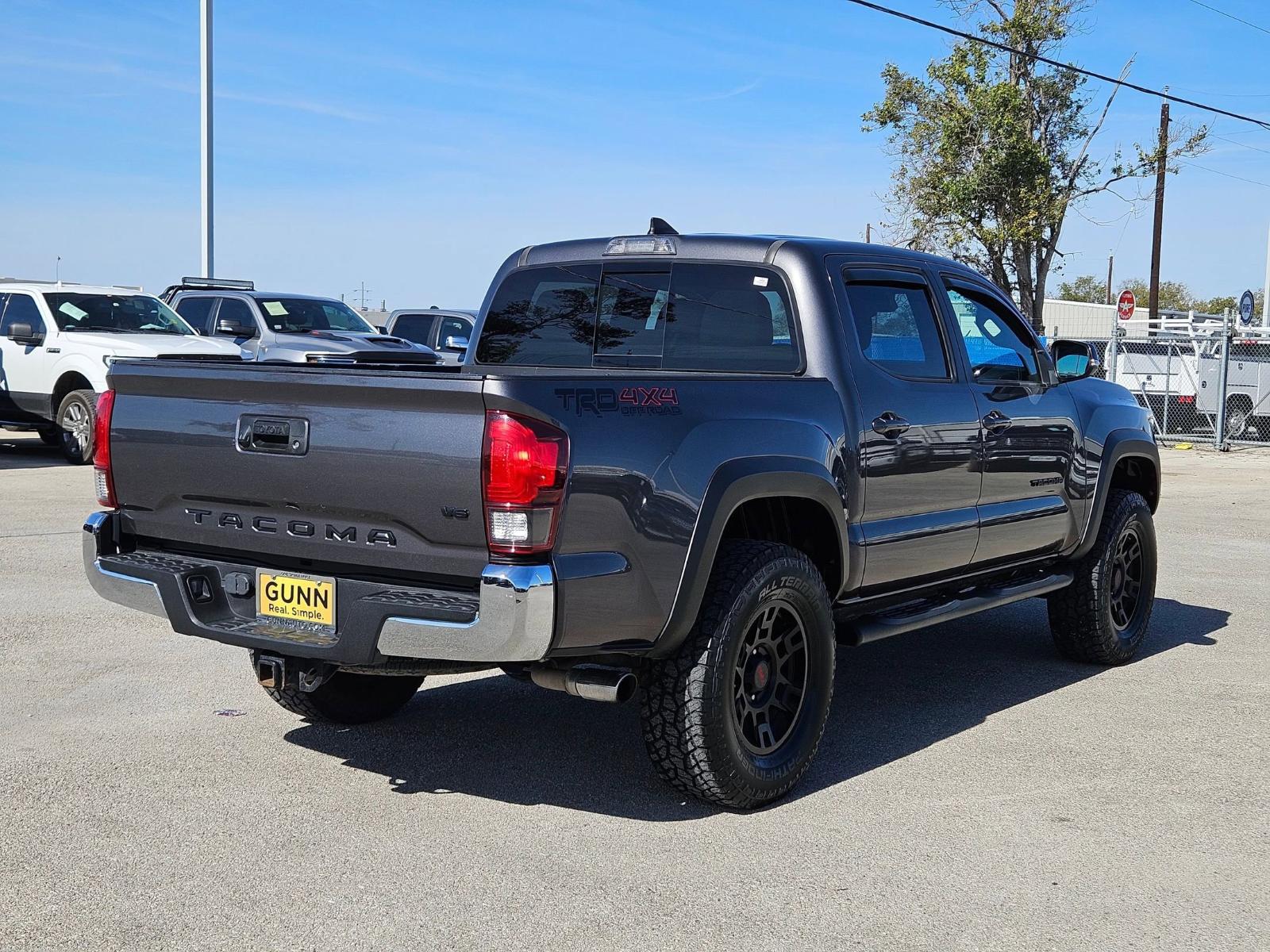 2018 Toyota Tacoma Vehicle Photo in Seguin, TX 78155