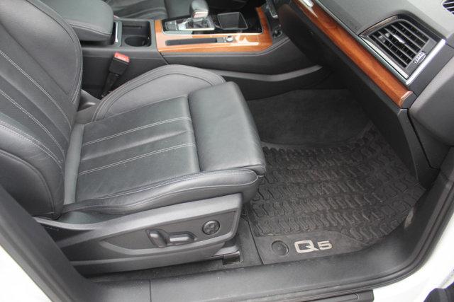 2022 Audi Q5 Vehicle Photo in HOUSTON, TX 77090