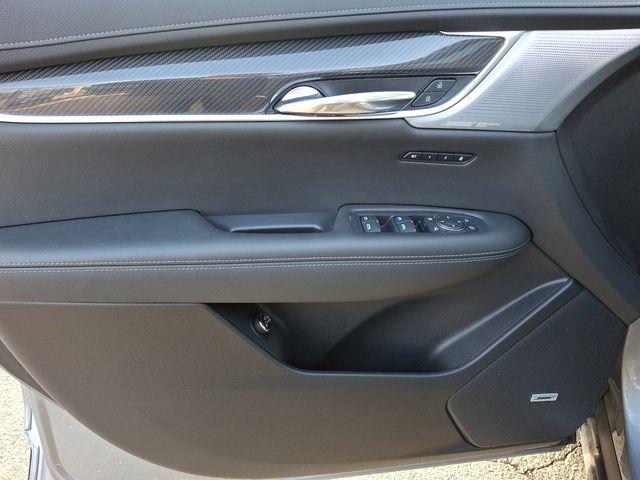 2024 Cadillac XT6 Vehicle Photo in DANBURY, CT 06810-5034