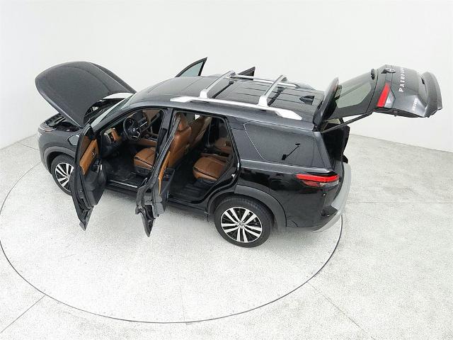 2023 Nissan Pathfinder Vehicle Photo in Grapevine, TX 76051