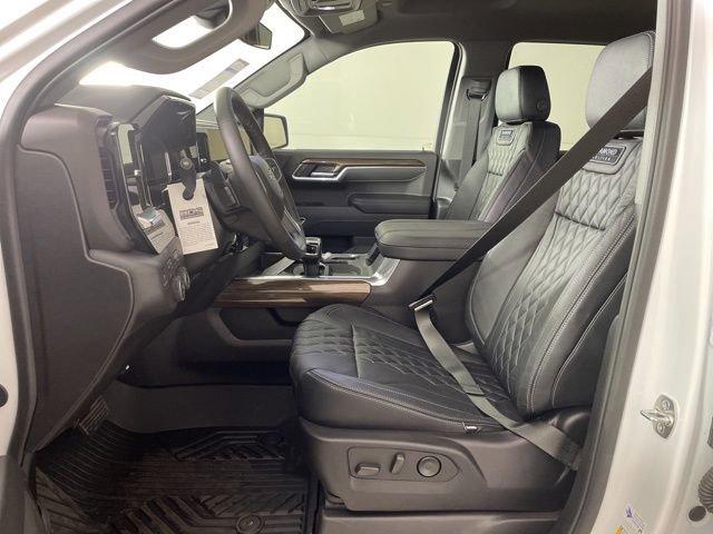 2025 Chevrolet Silverado 1500 Vehicle Photo in PHOENIX, AZ 85014-3381