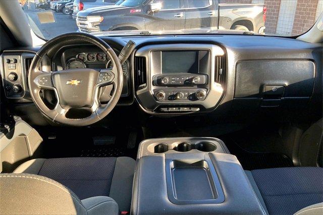 2015 Chevrolet Silverado 1500 Vehicle Photo in KANSAS CITY, MO 64114-4502