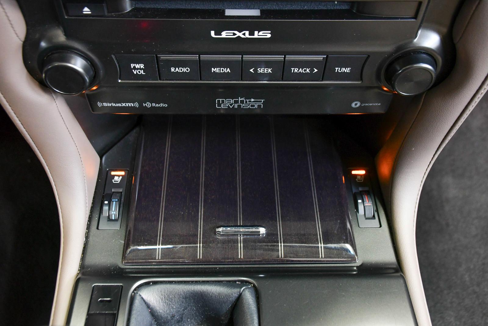 2023 Lexus GX 460 Vehicle Photo in DALLAS, TX 75235