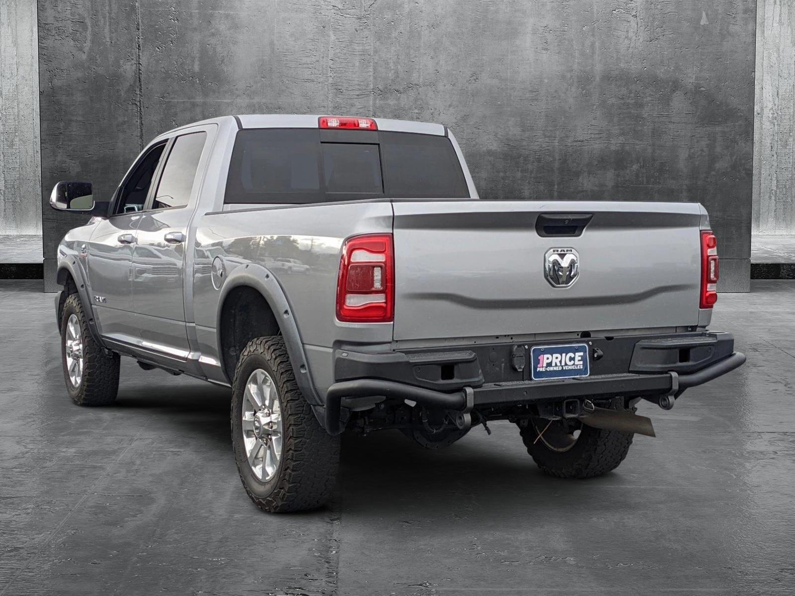 2019 Ram 2500 Vehicle Photo in VALENCIA, CA 91355-1705