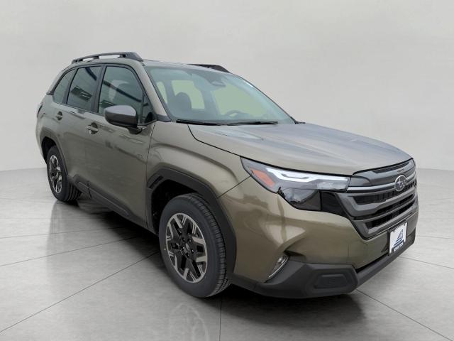 2025 Subaru Forester Vehicle Photo in Green Bay, WI 54304