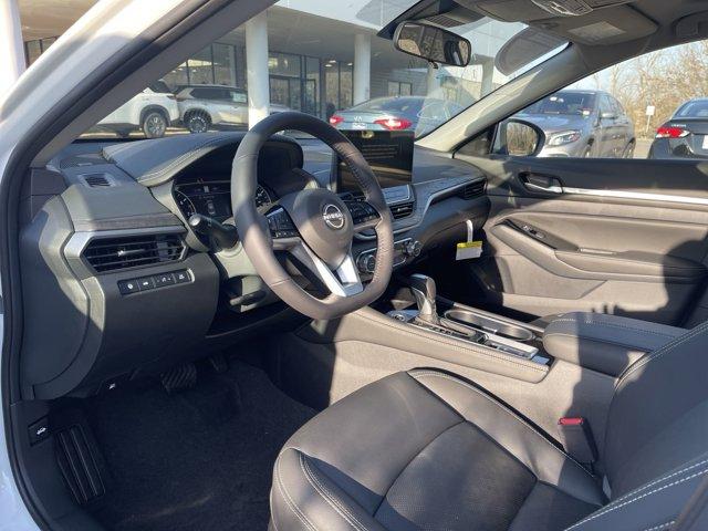 2025 Nissan Altima Vehicle Photo in Flemington, NJ 08822