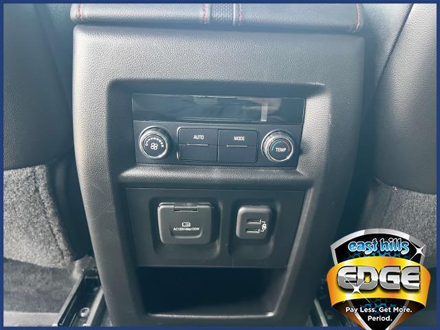 2022 Chevrolet Traverse Vehicle Photo in Roslyn, NY 11576