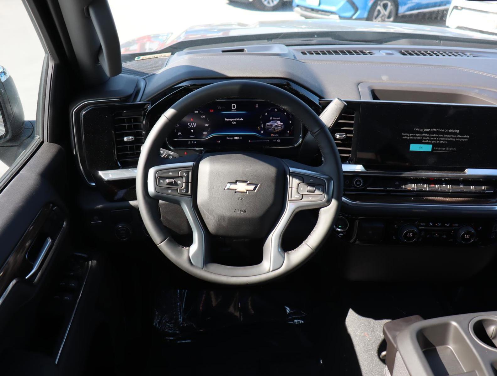 2025 Chevrolet Silverado 1500 Vehicle Photo in LOS ANGELES, CA 90007-3794