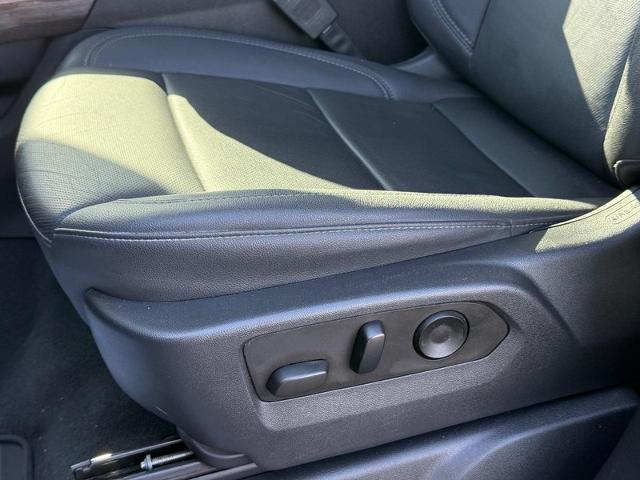 2023 Chevrolet Silverado 1500 Vehicle Photo in COLUMBIA, MO 65203-3903