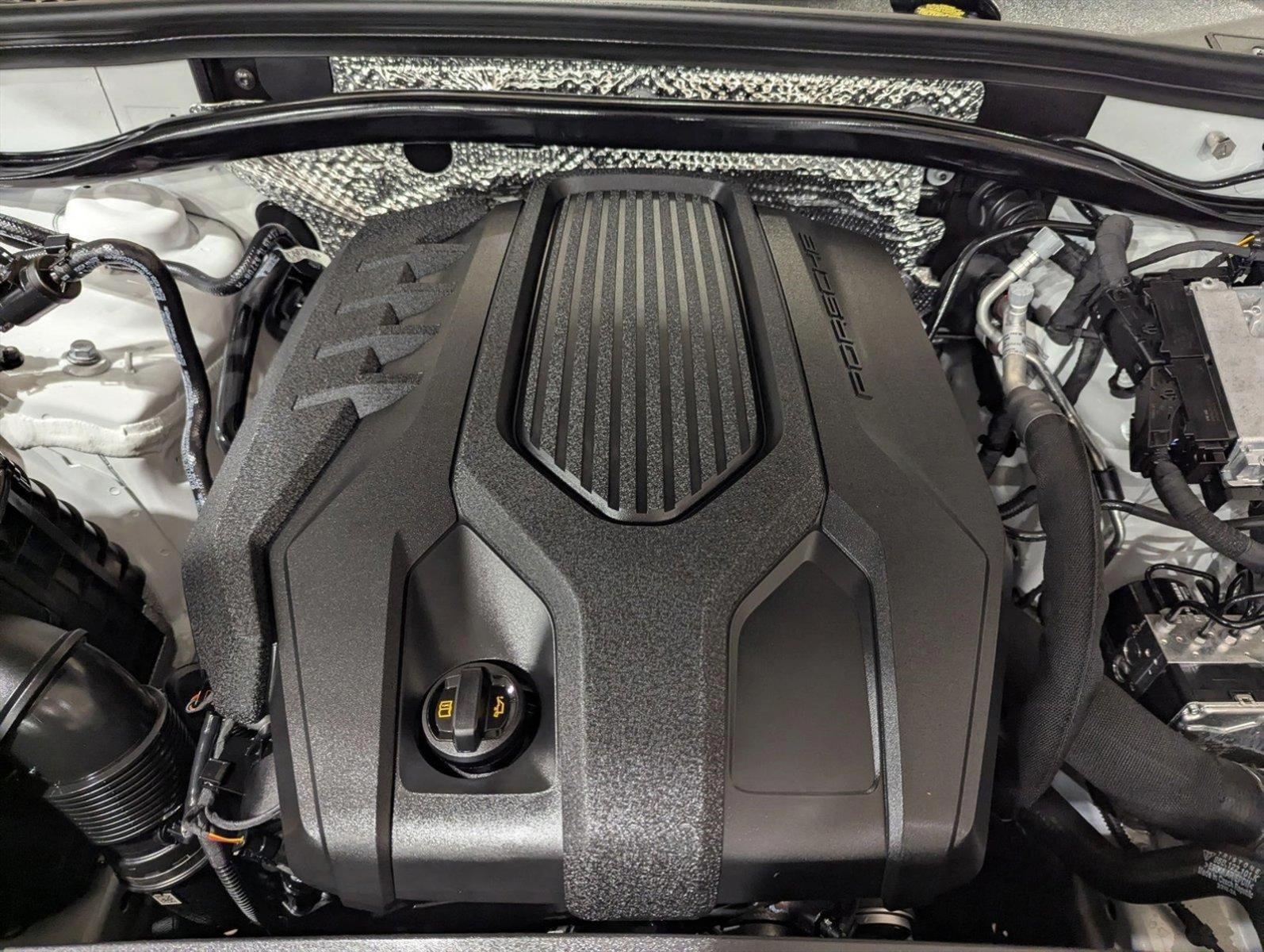 2025 Porsche Macan Vehicle Photo in Pompano Beach, FL 33064