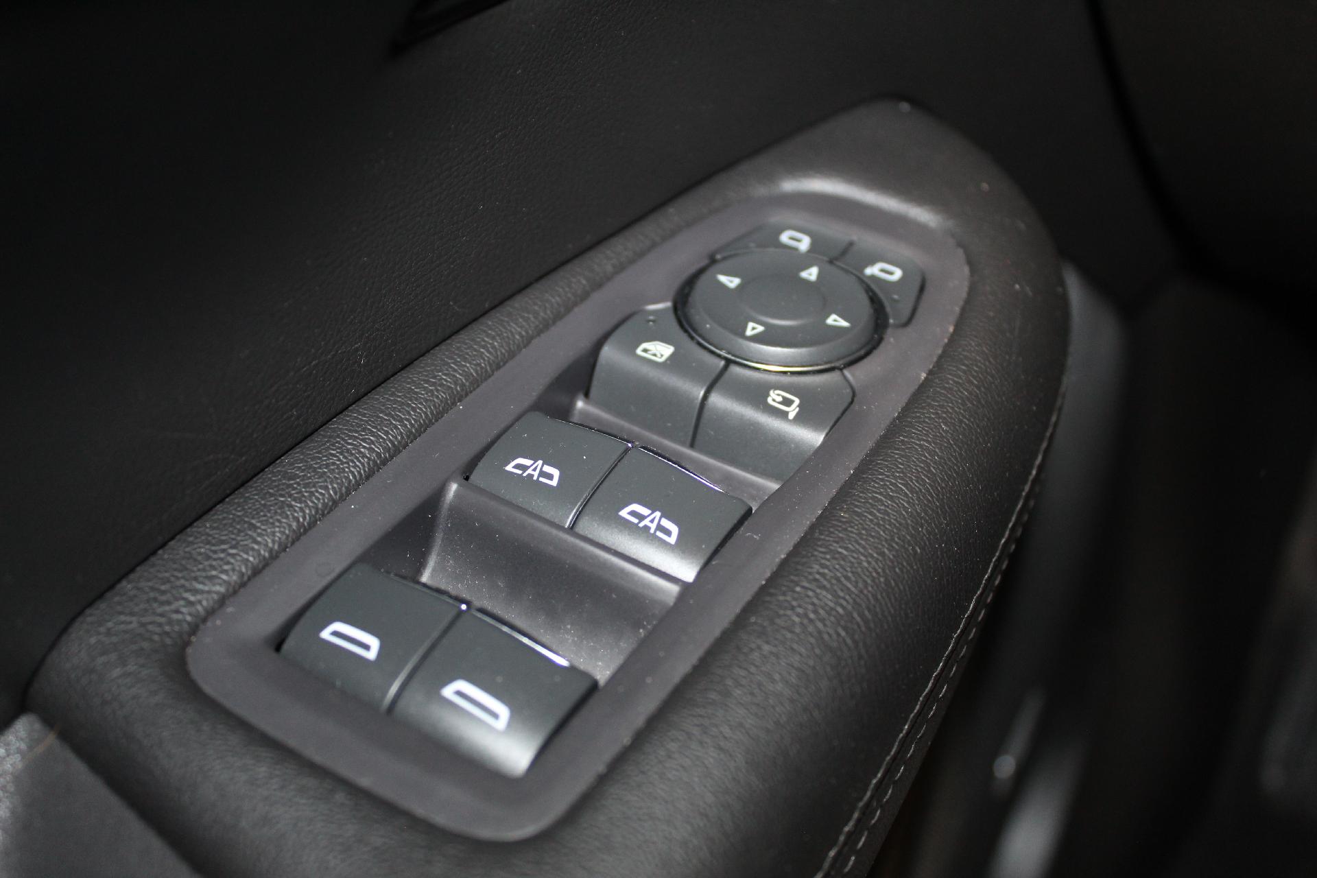2022 Cadillac XT5 Vehicle Photo in NORTHAMPTON, MA 01060-1120