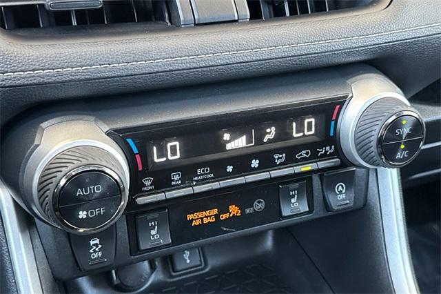 2022 Toyota RAV4 Vehicle Photo in ELK GROVE, CA 95757-8703