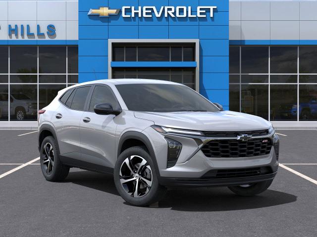 2025 Chevrolet Trax Vehicle Photo in Roslyn, NY 11576