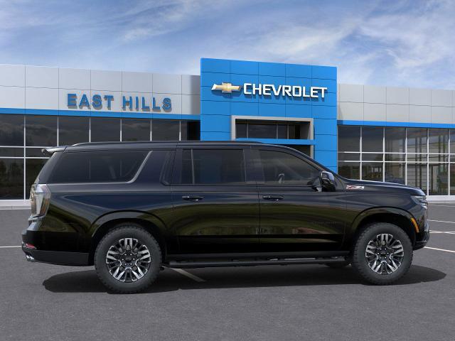 2025 Chevrolet Suburban Vehicle Photo in Roslyn, NY 11576