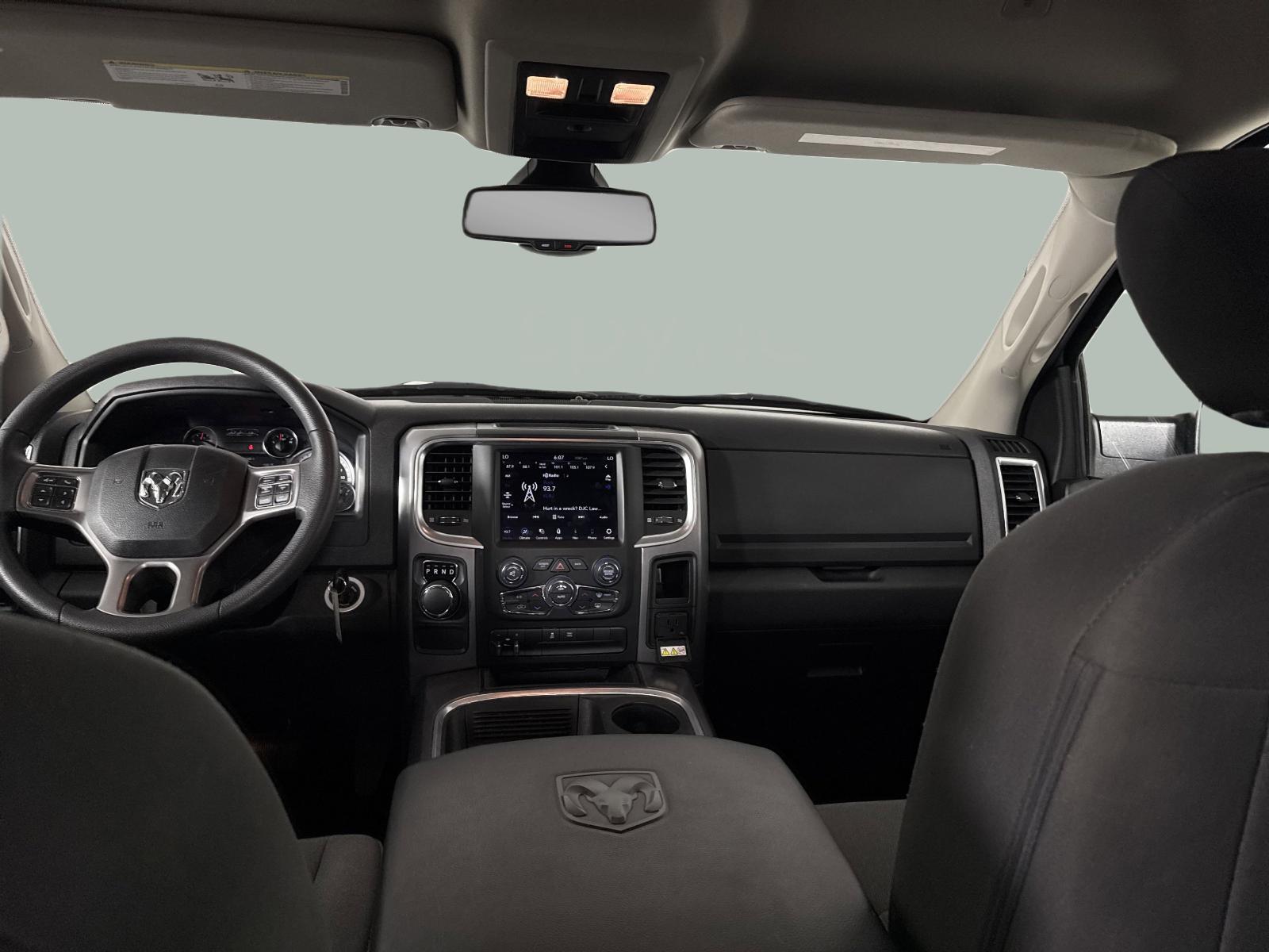 2023 Ram 1500 Classic Vehicle Photo in GEORGETOWN, TX 78626-7508