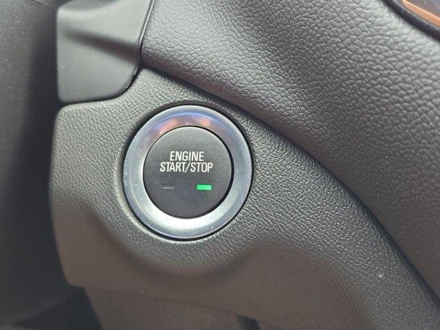 2023 Chevrolet Equinox Vehicle Photo in Pleasant Hills, PA 15236