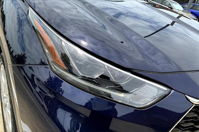 2022 Toyota Highlander Vehicle Photo in Houston, TX 77007