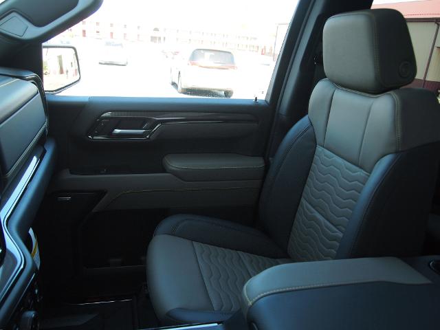 2025 Chevrolet Silverado 1500 Vehicle Photo in MADISON, IN 47250-1611