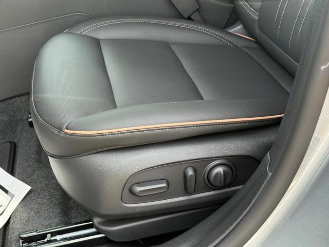 2025 Buick Envista Vehicle Photo in COLUMBIA, MO 65203-3903