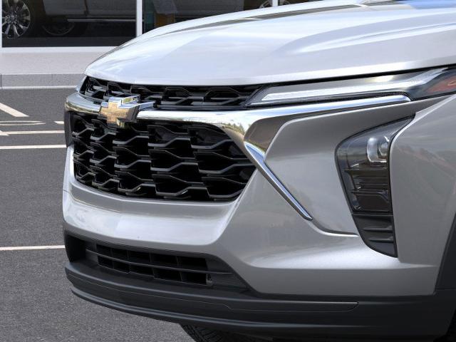 2025 Chevrolet Trax Vehicle Photo in Roslyn, NY 11576