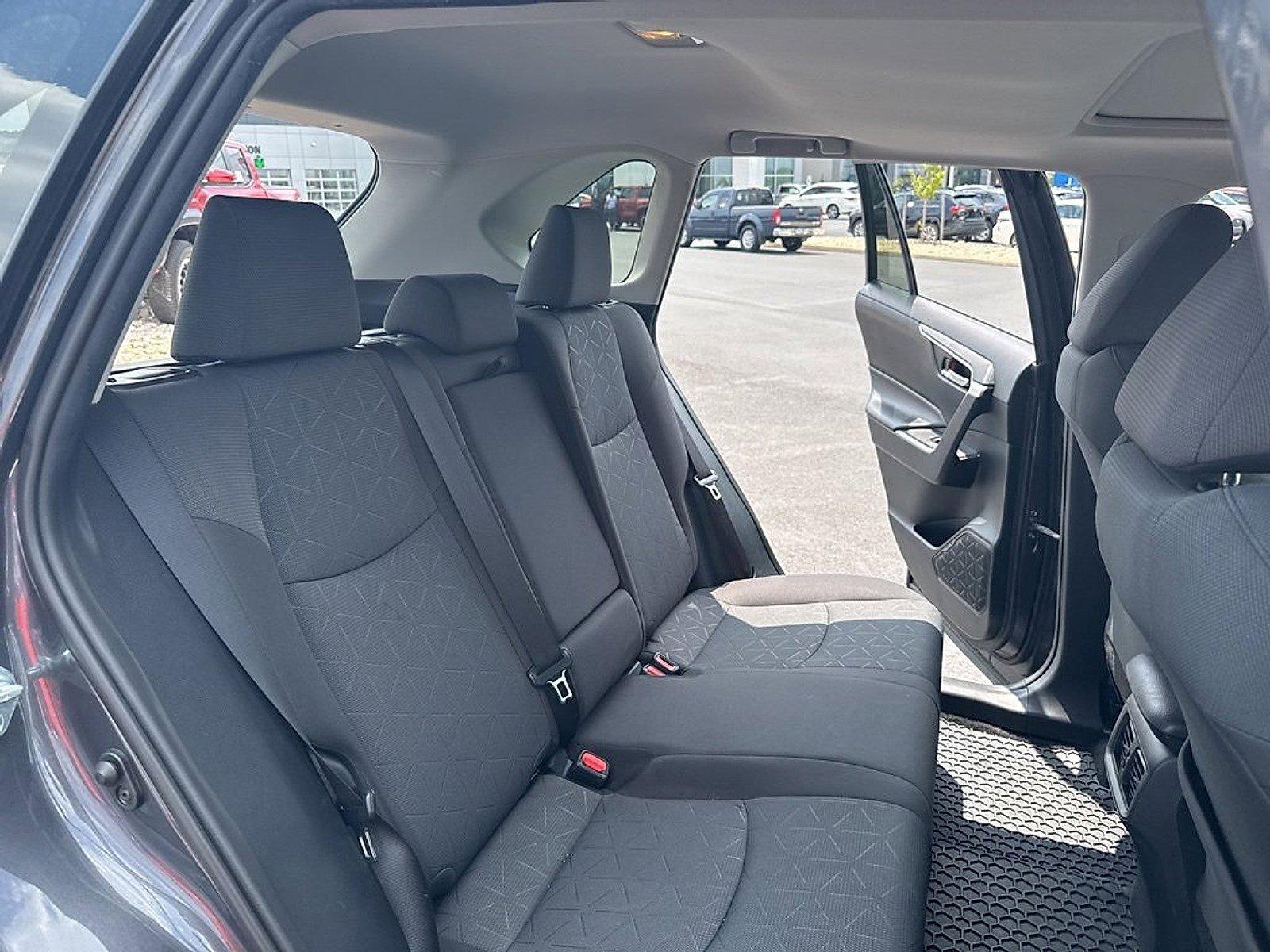 2019 Toyota RAV4 Vehicle Photo in Harrisburg, PA 17111