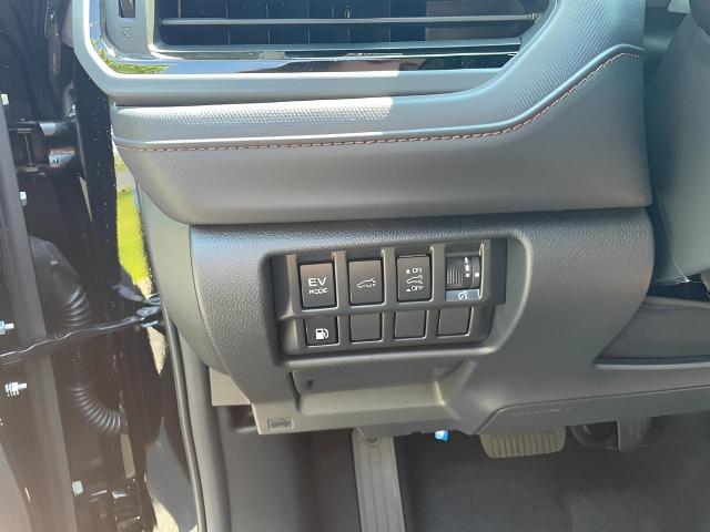 2025 Subaru Forester Vehicle Photo in Oshkosh, WI 54904