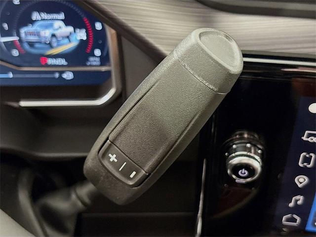 2025 GMC Sierra 2500 HD Vehicle Photo in PUYALLUP, WA 98371-4149