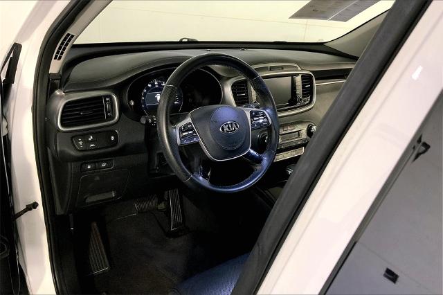 2020 Kia Sorento Vehicle Photo in Lees Summit, MO 64086
