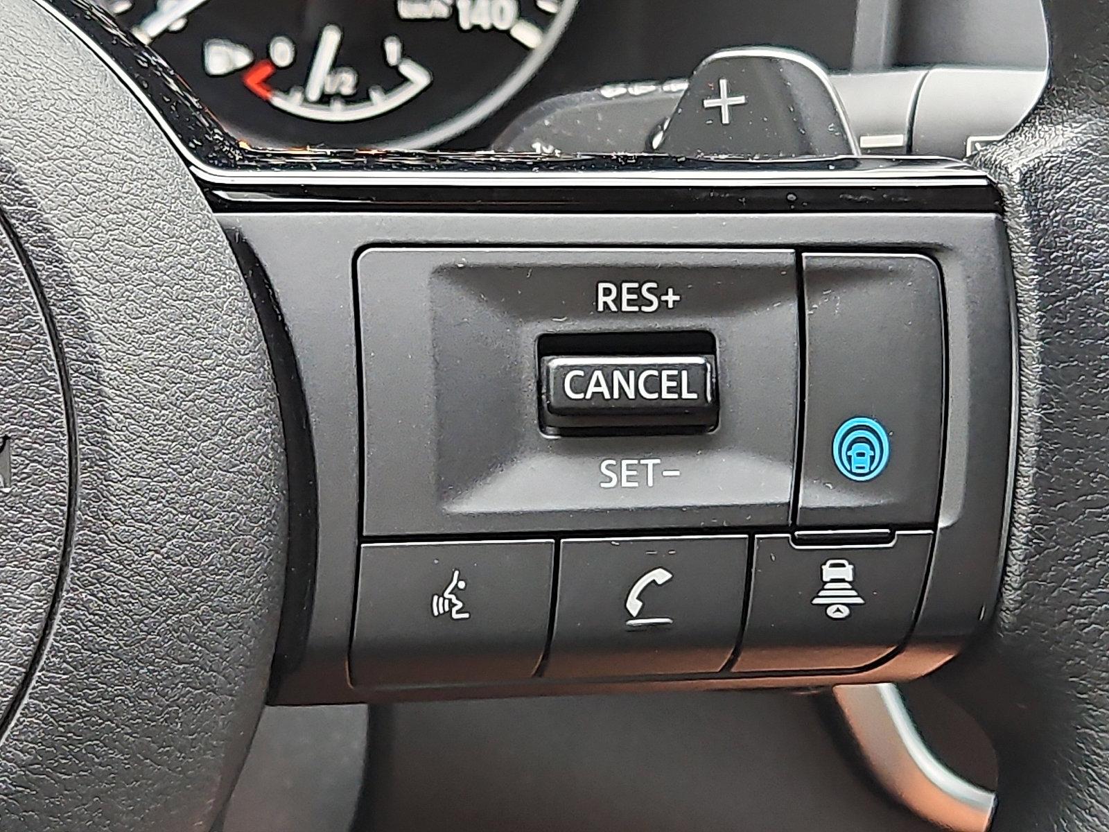 2023 Nissan Rogue Vehicle Photo in Jenkintown, PA 19046