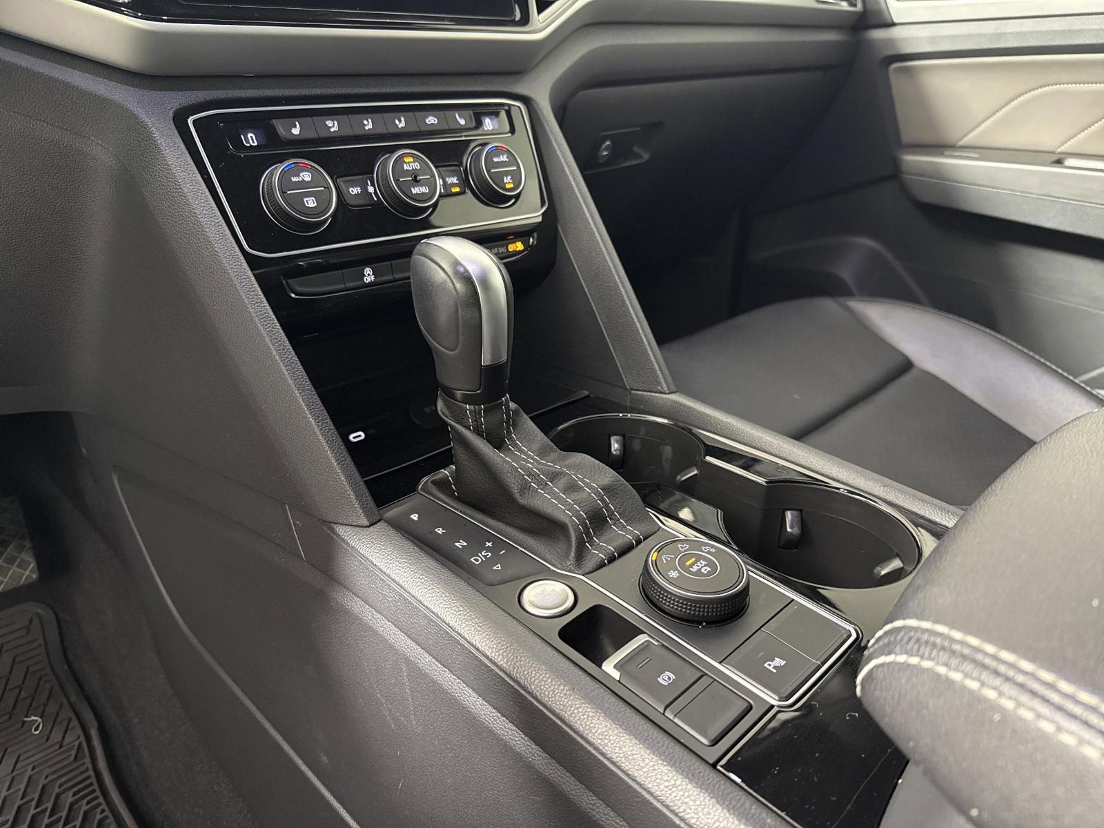 2022 Volkswagen Atlas Cross Sport Vehicle Photo in Georgetown, TX 78626