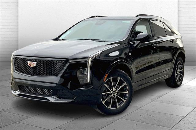 2025 Cadillac XT4 Vehicle Photo in KANSAS CITY, MO 64114-4545