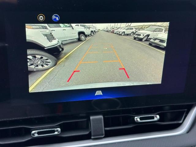 2025 Chevrolet Equinox Vehicle Photo in COLUMBIA, MO 65203-3903