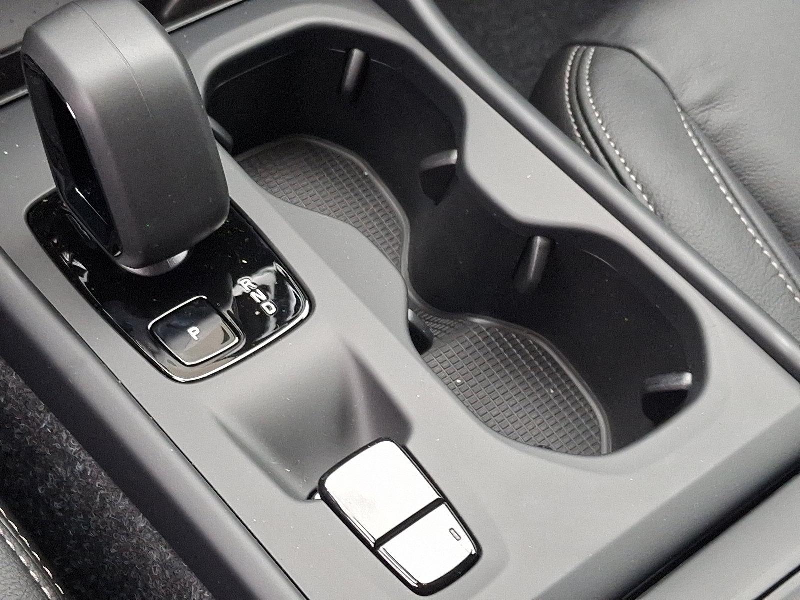 2025 Volvo XC40 Vehicle Photo in Trevose, PA 19053
