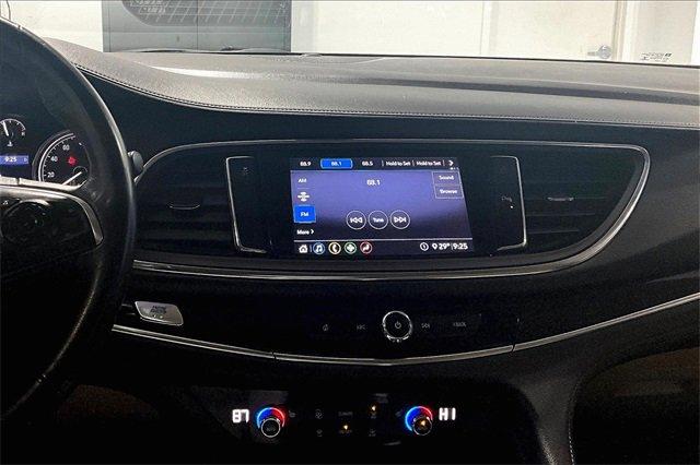 2020 Buick Enclave Vehicle Photo in TOPEKA, KS 66609-0000