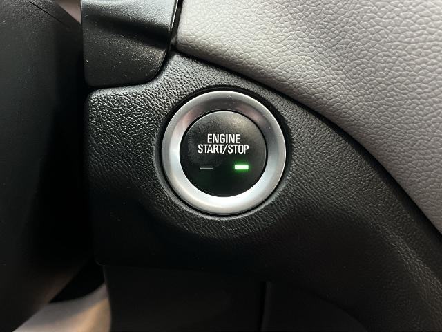 2020 Chevrolet Equinox Vehicle Photo in PITTSBURGH, PA 15226-1209