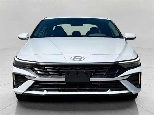 2025 Hyundai ELANTRA Hybrid Vehicle Photo in Green Bay, WI 54304
