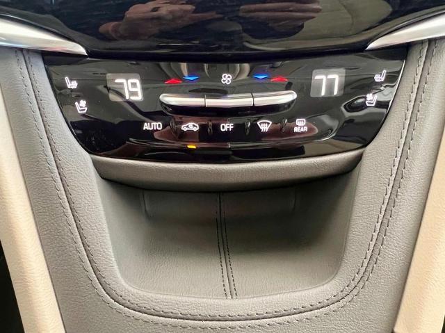 2025 Cadillac XT6 Vehicle Photo in EFFINGHAM, IL 62401-2832