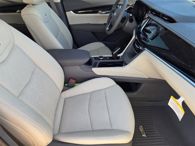 2024 Cadillac XT6 Vehicle Photo in Oklahoma City, OK 73114