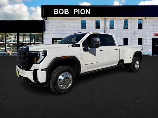 2025 GMC Sierra 3500HD Vehicle Photo in CHICOPEE, MA 01020-5001
