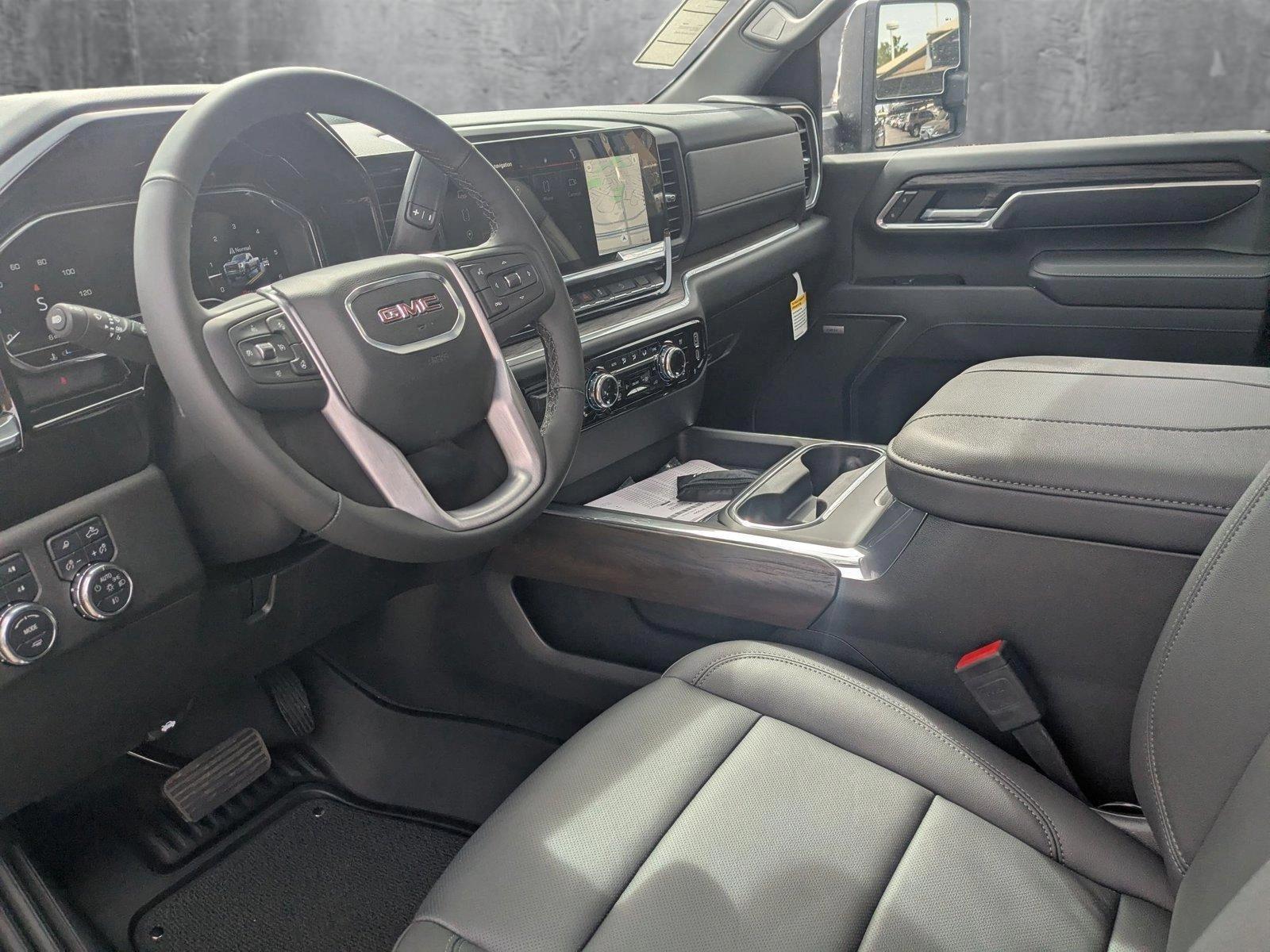 2025 GMC Sierra 2500 HD Vehicle Photo in LONE TREE, CO 80124-2750